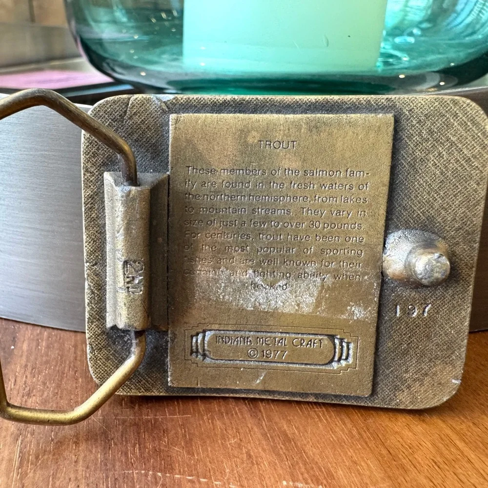 Vintage 1977 Brass Trout Belt Buckle - Picture 7 of 8